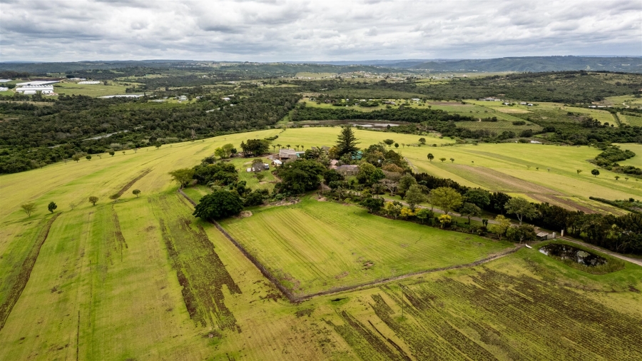 5 Bedroom Property for Sale in East London Rural Eastern Cape